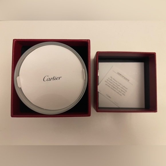 Cartier Candle - Picture 3 of 3